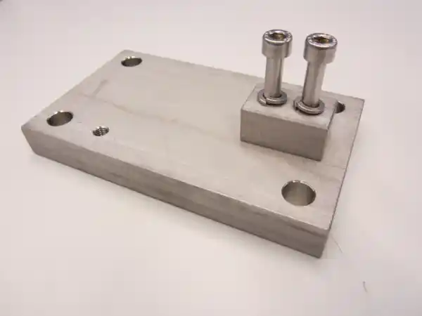 Base plate CE RQ34903